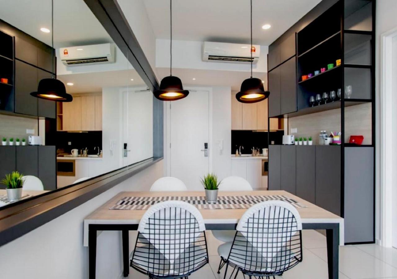 Robertson By Jr' Homes Kuala Lumpur Exterior photo